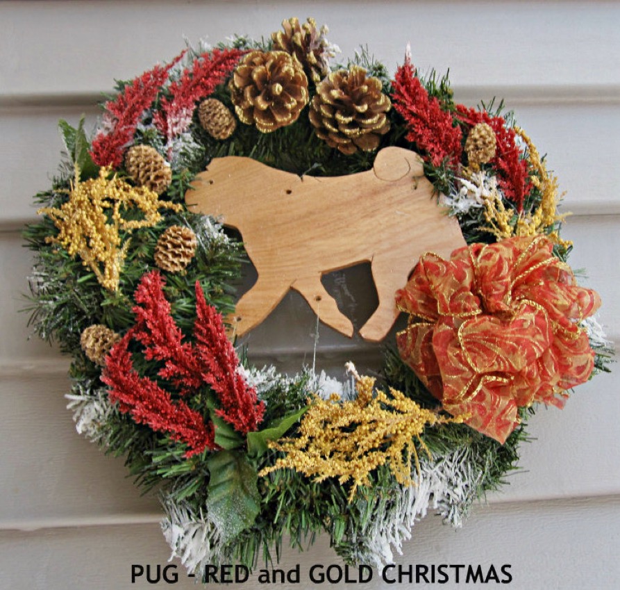 PUG RED AND GOLD CHRISTMAS